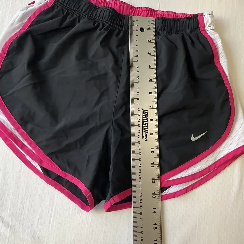 Nike Women Shorts S Black Activewear Shorts Running Dri-Fit Shorts Logo 3”Inseam